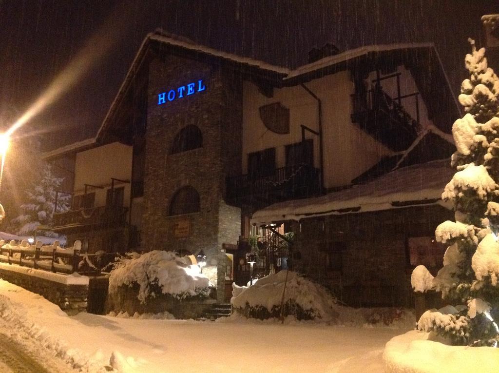 Hotel Chalet La Meridiana Saint-Pierre Exterior foto